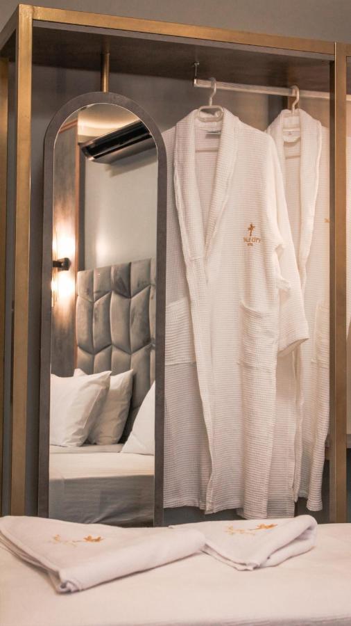 Talles City Hotel Измир Екстериор снимка