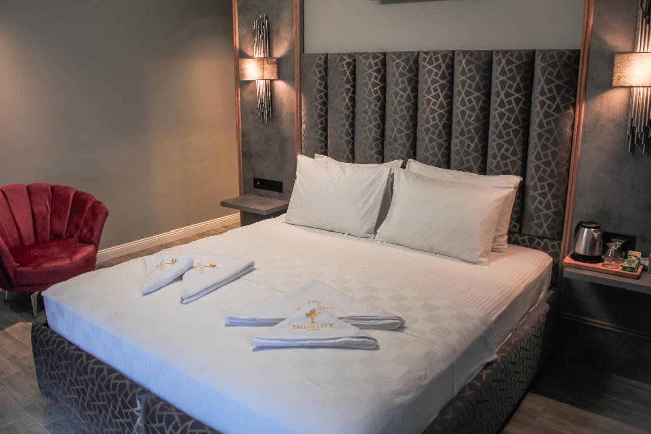 Talles City Hotel Измир Екстериор снимка