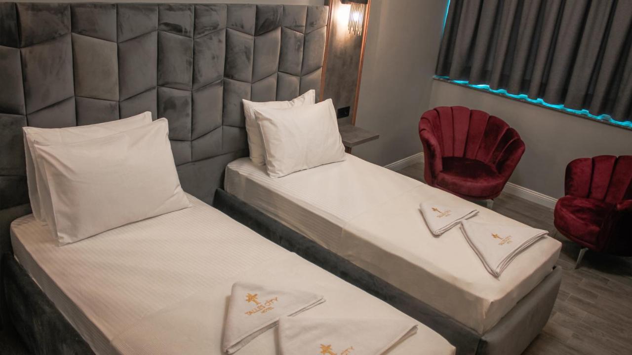 Talles City Hotel Измир Екстериор снимка