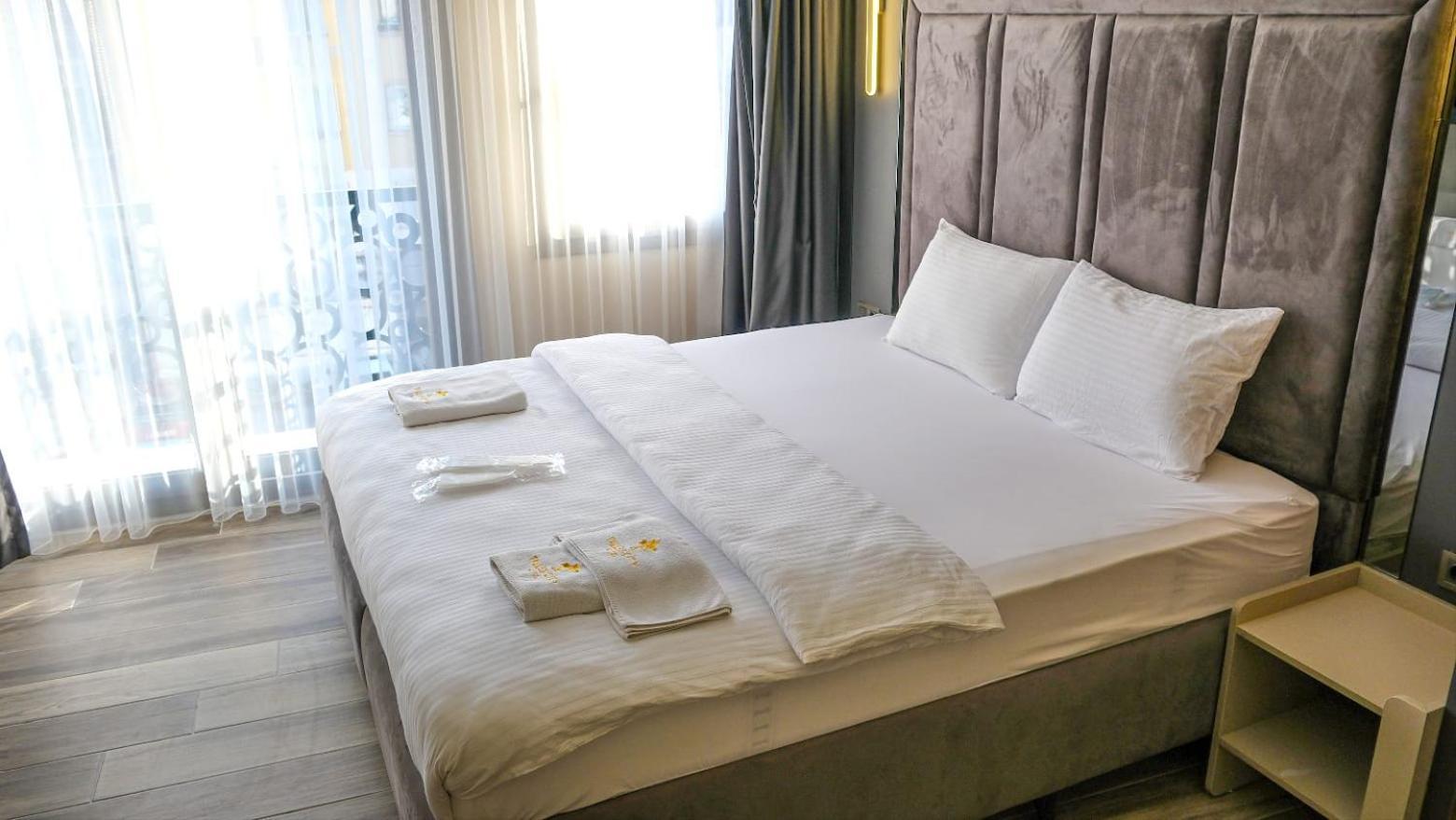 Talles City Hotel Измир Екстериор снимка